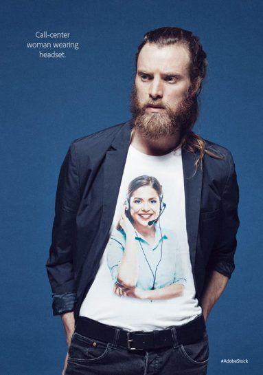 foto-teleoperadora-camiseta-adobe-stock