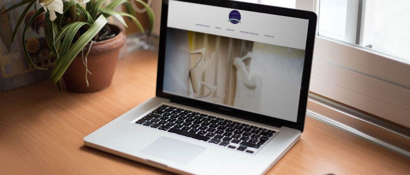 captura-desarrollo-web-lago-eventos-wedding-planner-santander